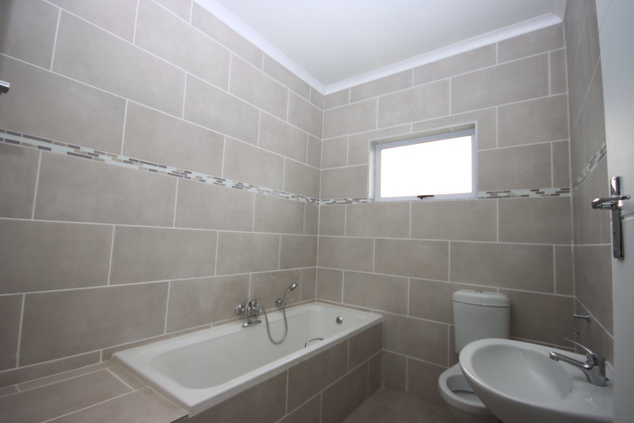 3 Bedroom Property for Sale in Kidds Beach Eastern Cape